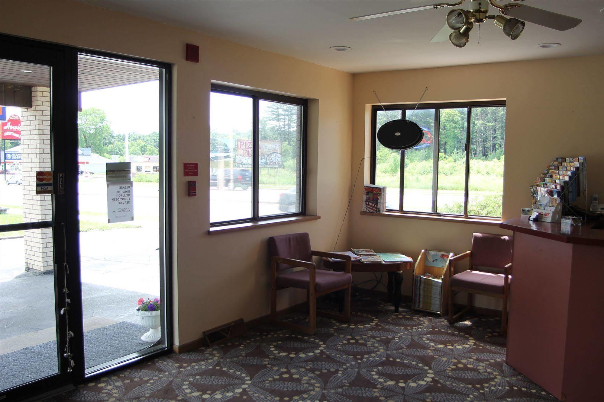 Malibu Inn Lake Delton Экстерьер фото