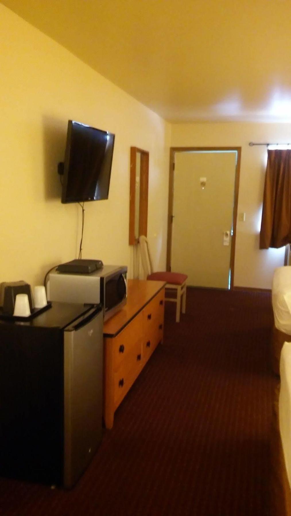 Malibu Inn Lake Delton Экстерьер фото